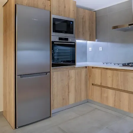 Apartment A Brand New, Beautifully Decorated Maisonette. Chalkís